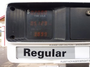 アメリカのガソリンスタンドで日本のクレジットカードが使えない！