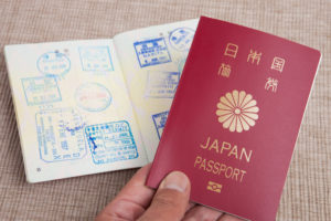 パスポートの有効期限は大丈夫？6ヶ月以上有効期限がないとNGな場合も！？