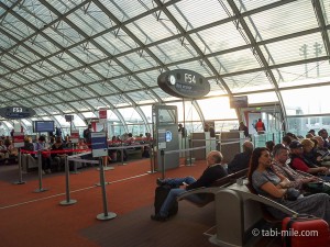 飛行機の乗り継ぎ方は？シャルルドゴール空港での乗り継ぎでご紹介！