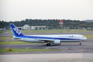 飛行機に乗ってANAマイルを貯めるフライトマイルとは？