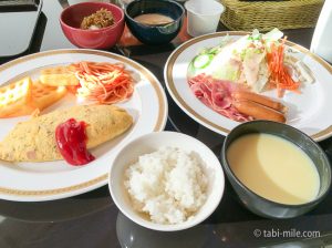 ヒルトン東京ベイ、朝食ビュッフェは？値段、混雑状況は？フォレストガーデンで食べました
