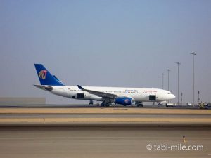 中東経由でアメリカ・イギリスに行く場合ノートパソコンなど電子機器の機内持込み禁止に。2017年3月時点