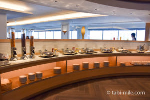 シェラトングランデ東京ベイのクラブラウンジは朝食・オールデイスナックも充実！