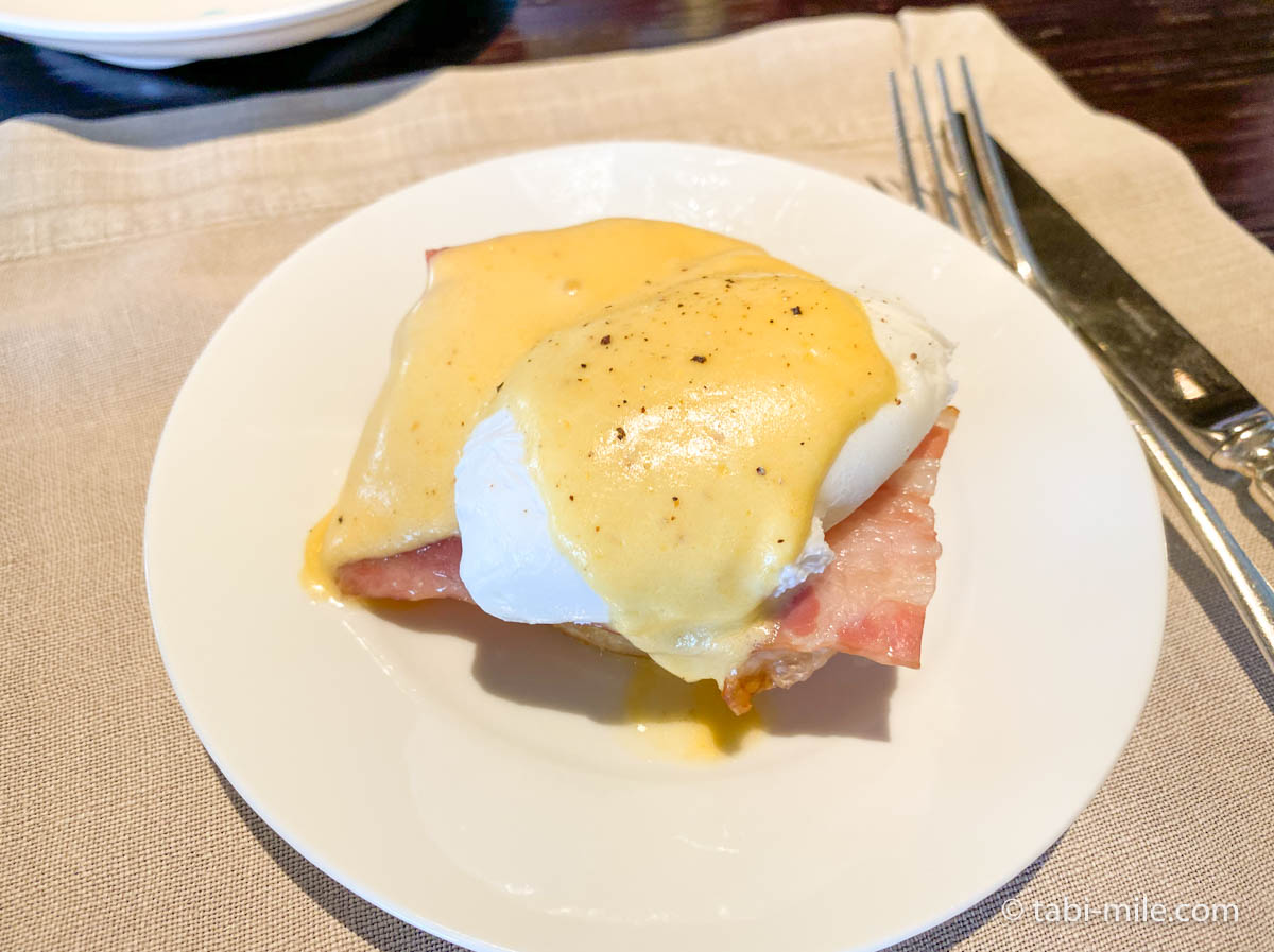 リッツカールトン沖縄、朝食ビュッフェ、グスク、卵料理、エッグベネディクト