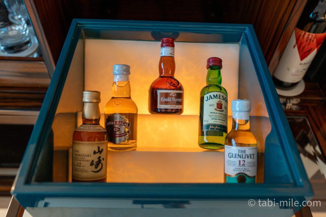 コンラッド東京_ベイビュールーム_宿泊記_ミニバー