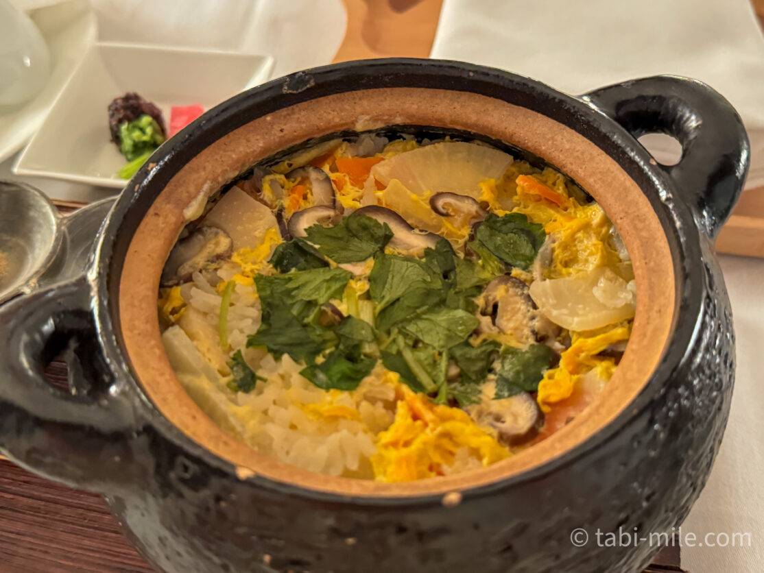 コンラッド東京_ルームサービス_鯛と旬菜の雑炊