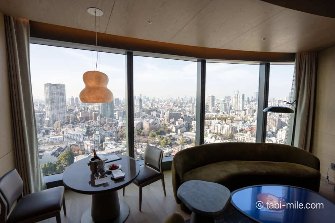 JWマリオット・ホテル東京宿泊記|ジュニアスイート、ベイデラックス、アーバンデラックスレビュー!圧巻のプールも写真で解説