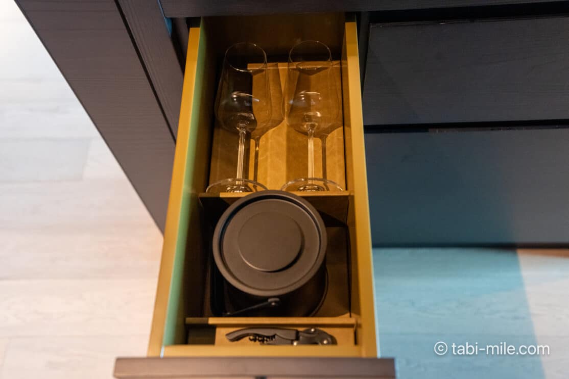 JWマリオット・ホテル東京宿泊記|ジュニアスイート、ベイデラックス、アーバンデラックスレビュー!圧巻のプールも写真で解説