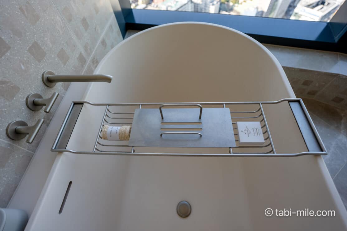 JWマリオット・ホテル東京宿泊記|ジュニアスイート、ベイデラックス、アーバンデラックスレビュー!圧巻のプールも写真で解説