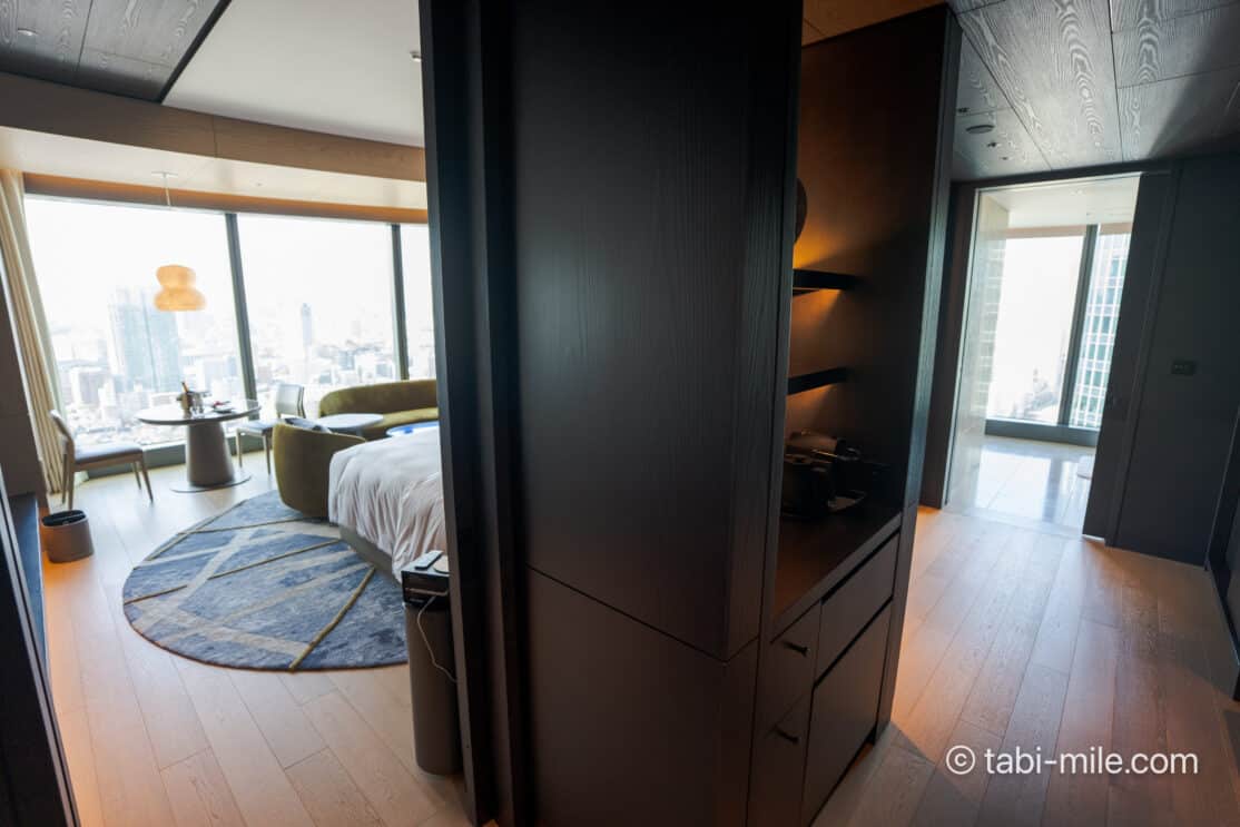 JWマリオット・ホテル東京宿泊記|ジュニアスイート、ベイデラックス、アーバンデラックスレビュー!圧巻のプールも写真で解説