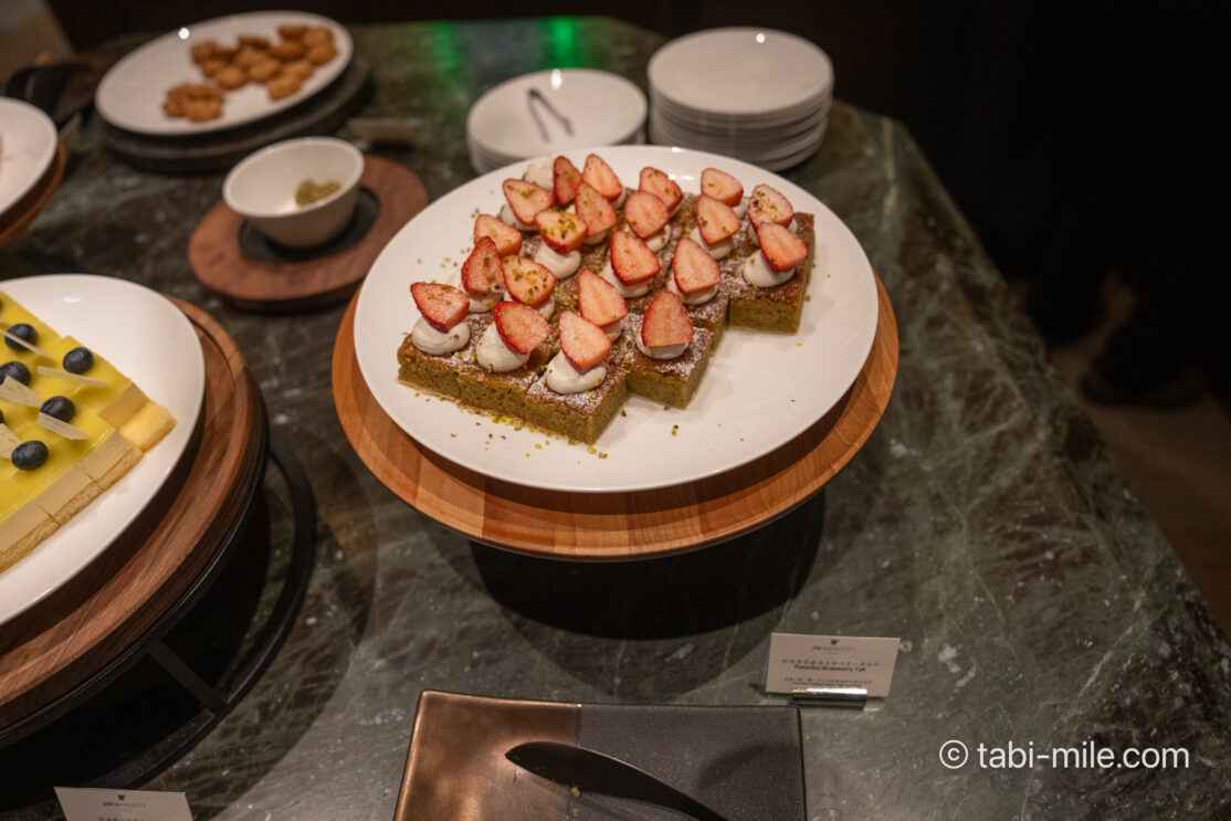 JWマリオット・ホテル東京の素晴らしいエグゼクティブラウンジの全フードプレゼンテーションレビュー！