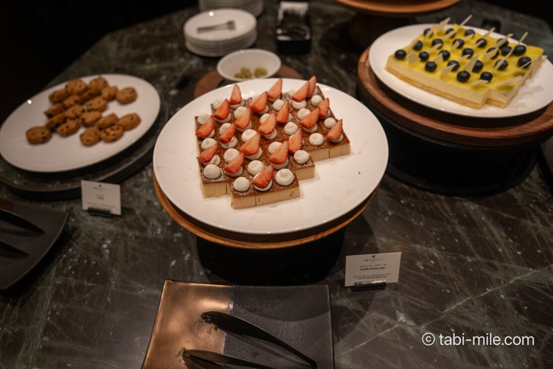 JWマリオット・ホテル東京の素晴らしいエグゼクティブラウンジの全フードプレゼンテーションレビュー！