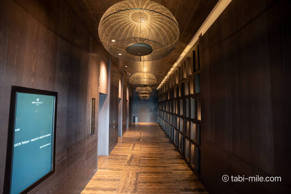 JWマリオット・ホテル東京宿泊記|ジュニアスイート、ベイデラックス、アーバンデラックスレビュー!圧巻のプールも写真で解説