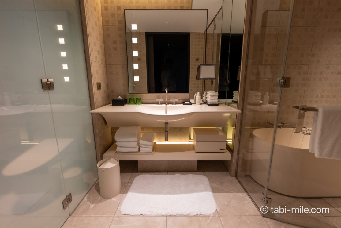 JWマリオット・ホテル東京宿泊記|ジュニアスイート、ベイデラックス、アーバンデラックスレビュー!圧巻のプールも写真で解説