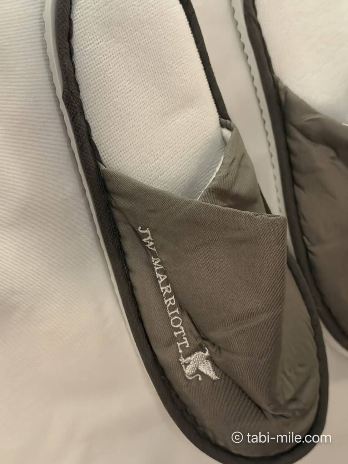 JWマリオット・ホテル東京宿泊記|ジュニアスイート、ベイデラックス、アーバンデラックスレビュー!圧巻のプールも写真で解説